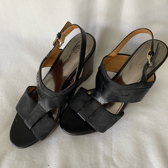 Coach heels - Picture 2 of 7